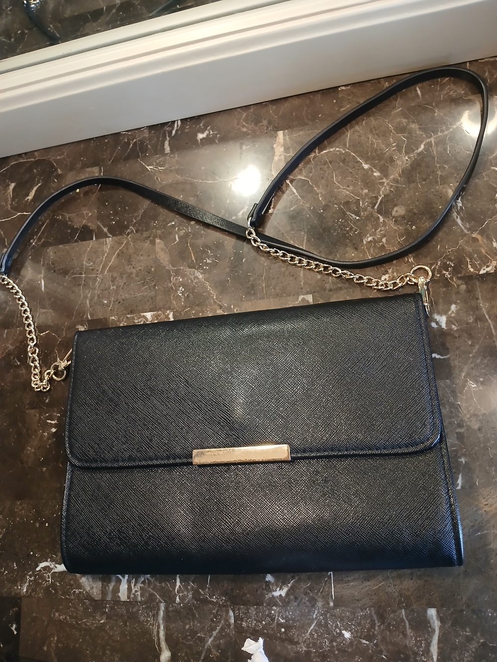 H&M Black Crossbody Bag with Gold Chain Detail - Picture 10 of 11